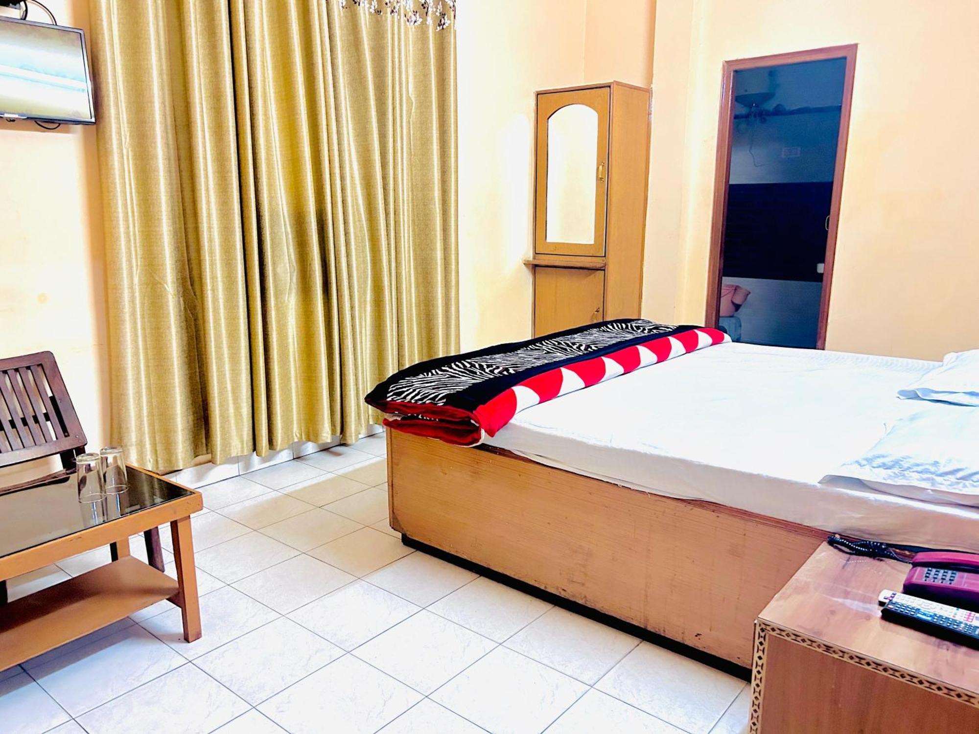 Sunrise Hotel Jalandhar Exterior photo